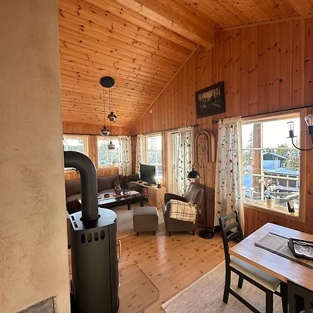 At Furutangen - 3 Bedroom Family Σπίτι διακοπών