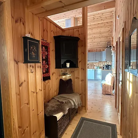 At Furutangen - 3 Bedroom Family Amot